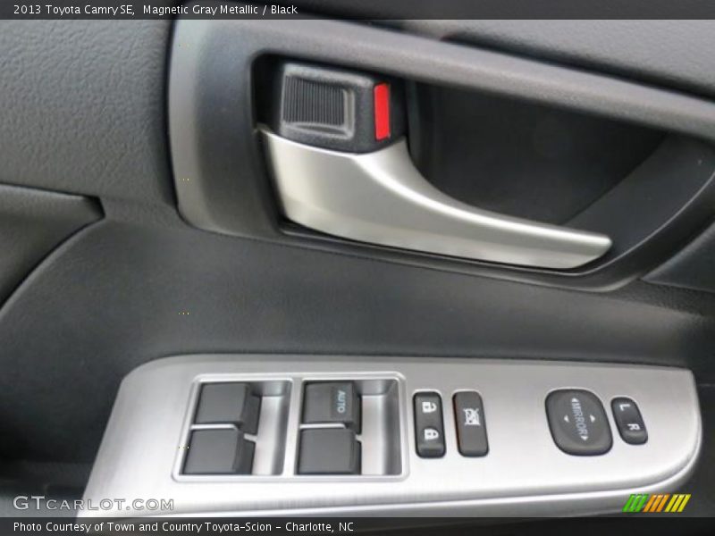 Magnetic Gray Metallic / Black 2013 Toyota Camry SE