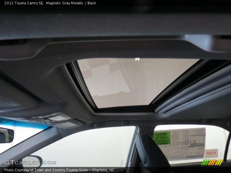 Magnetic Gray Metallic / Black 2013 Toyota Camry SE