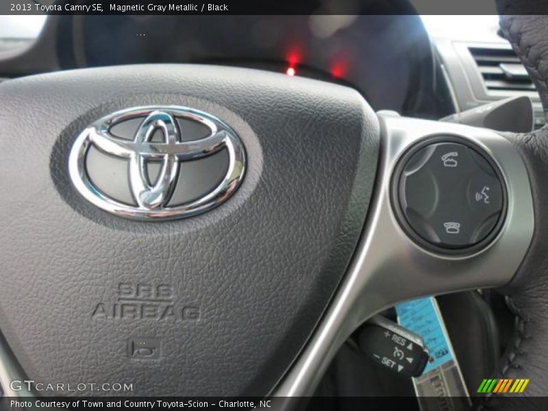 Magnetic Gray Metallic / Black 2013 Toyota Camry SE