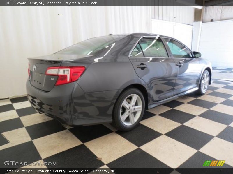 Magnetic Gray Metallic / Black 2013 Toyota Camry SE