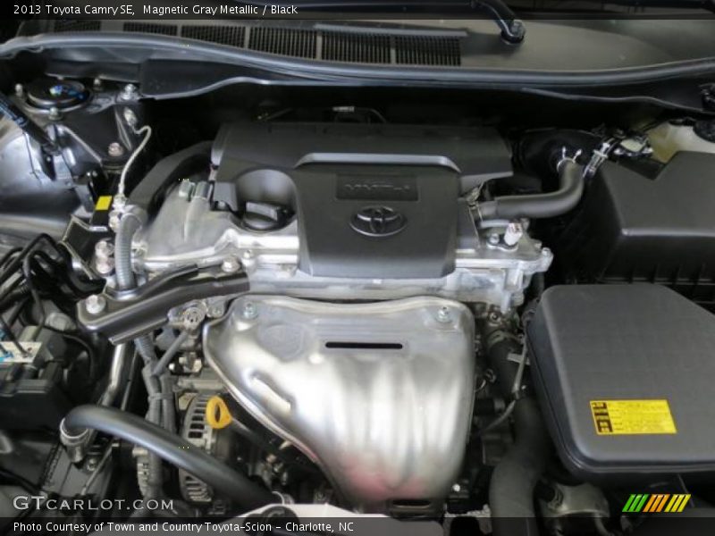 Magnetic Gray Metallic / Black 2013 Toyota Camry SE