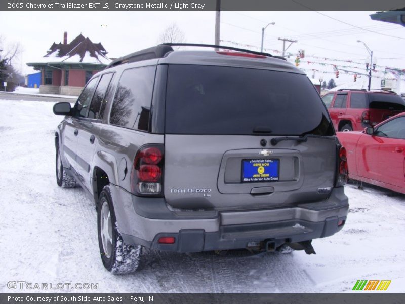 Graystone Metallic / Light Gray 2005 Chevrolet TrailBlazer EXT LS
