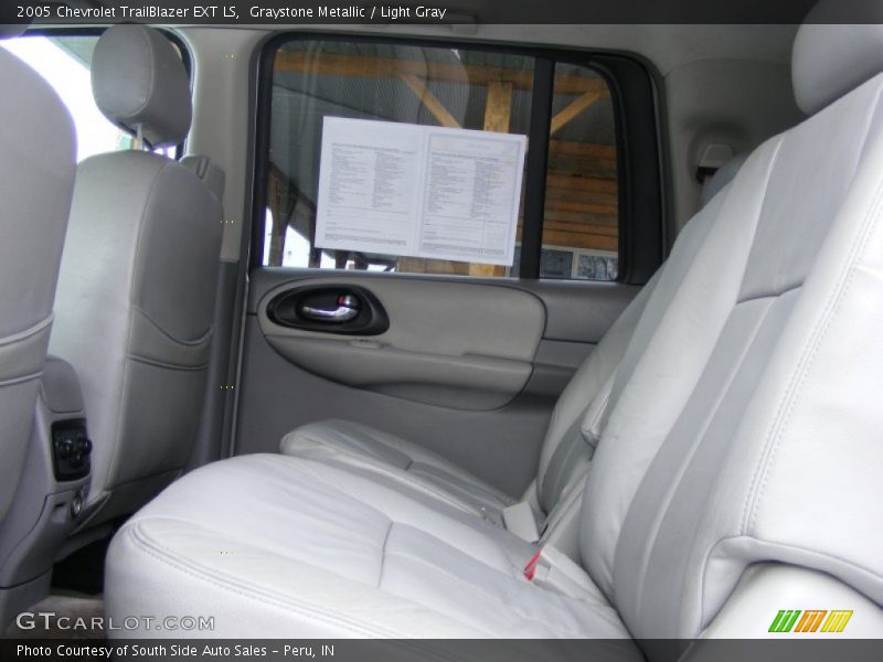 Graystone Metallic / Light Gray 2005 Chevrolet TrailBlazer EXT LS