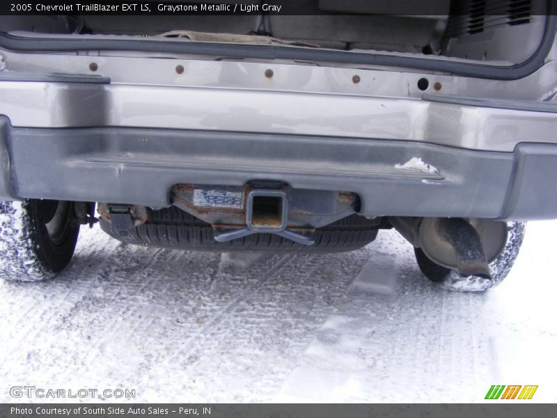 Graystone Metallic / Light Gray 2005 Chevrolet TrailBlazer EXT LS