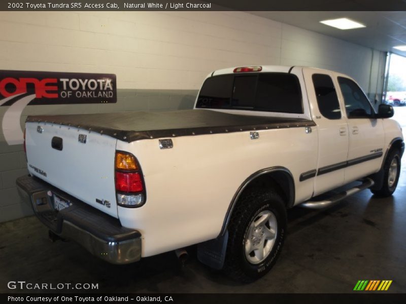 Natural White / Light Charcoal 2002 Toyota Tundra SR5 Access Cab