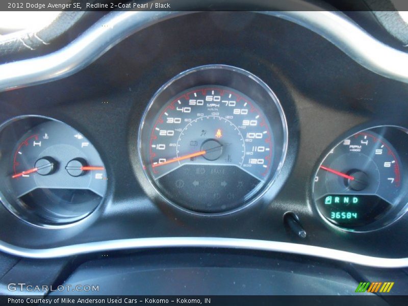 Redline 2-Coat Pearl / Black 2012 Dodge Avenger SE