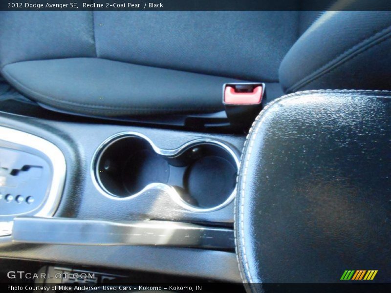 Redline 2-Coat Pearl / Black 2012 Dodge Avenger SE