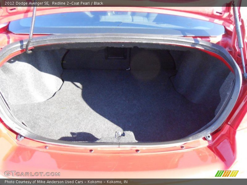 Redline 2-Coat Pearl / Black 2012 Dodge Avenger SE