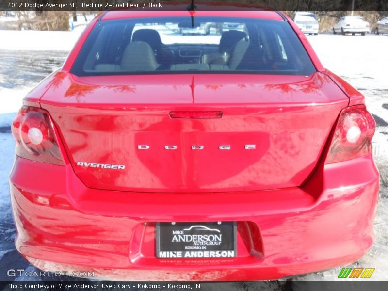 Redline 2-Coat Pearl / Black 2012 Dodge Avenger SE