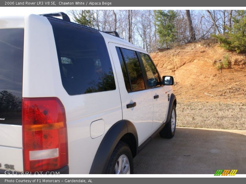 Chawton White / Alpaca Beige 2006 Land Rover LR3 V8 SE