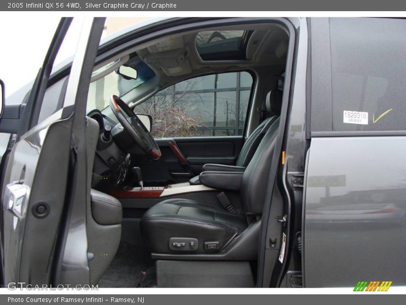 Silver Graphite Gray / Graphite 2005 Infiniti QX 56 4WD