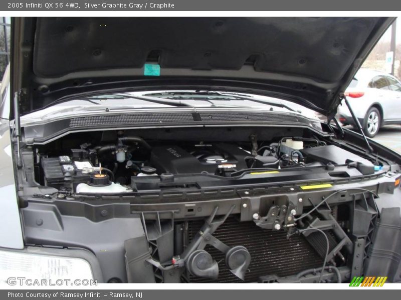 Silver Graphite Gray / Graphite 2005 Infiniti QX 56 4WD