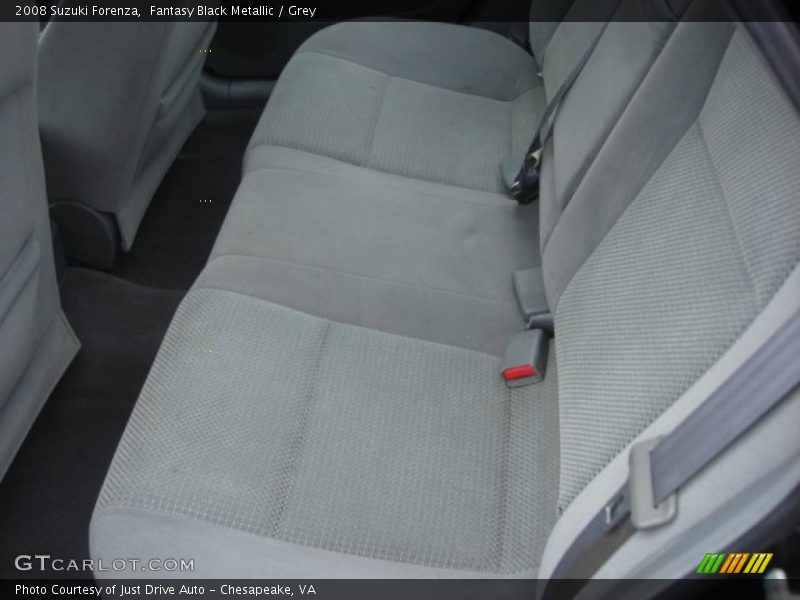 Rear Seat of 2008 Forenza 
