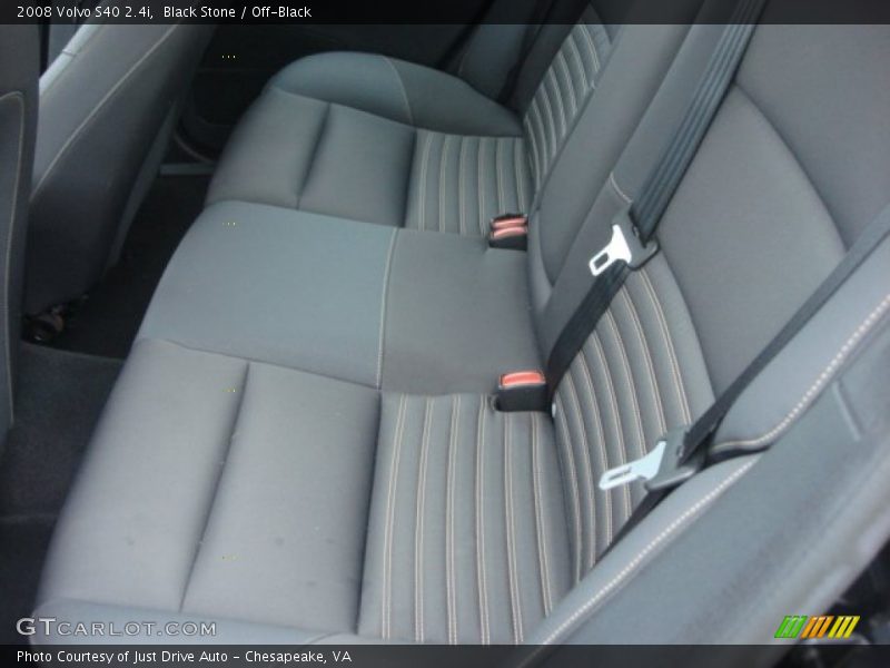 Rear Seat of 2008 S40 2.4i