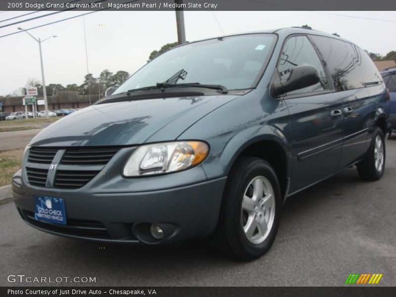 Magnesium Pearl / Medium Slate Gray 2005 Dodge Grand Caravan SXT