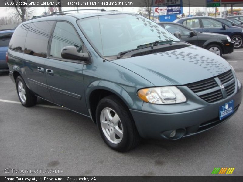 Magnesium Pearl / Medium Slate Gray 2005 Dodge Grand Caravan SXT