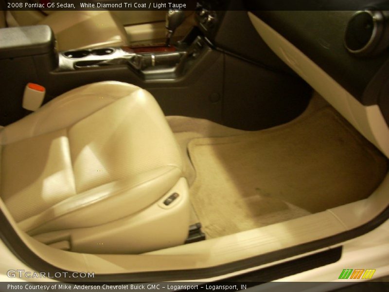 White Diamond Tri Coat / Light Taupe 2008 Pontiac G6 Sedan