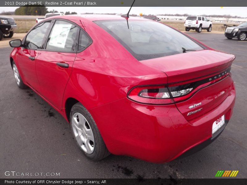 Redline 2-Coat Pearl / Black 2013 Dodge Dart SE