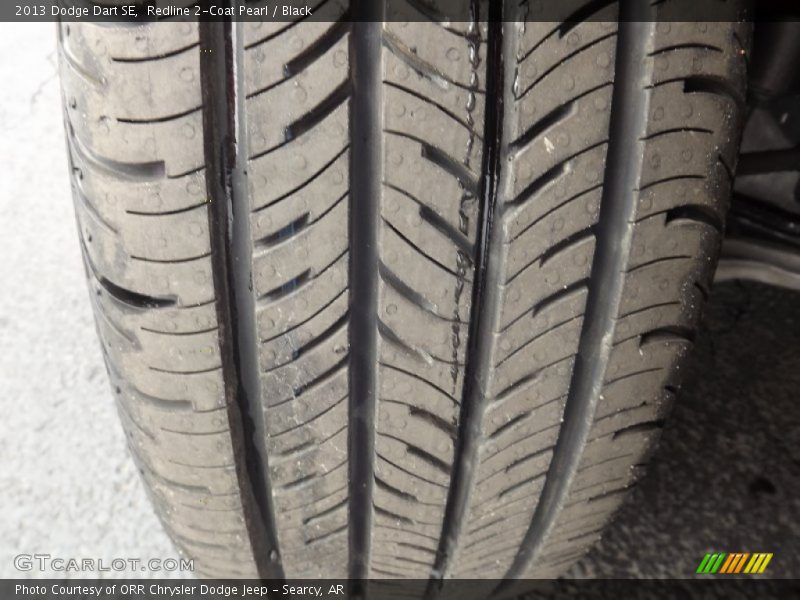 Redline 2-Coat Pearl / Black 2013 Dodge Dart SE