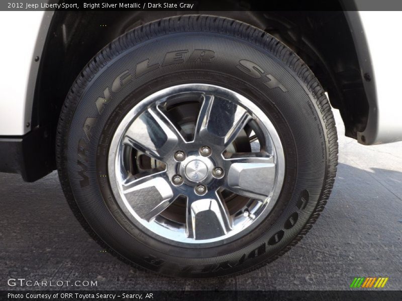 Bright Silver Metallic / Dark Slate Gray 2012 Jeep Liberty Sport
