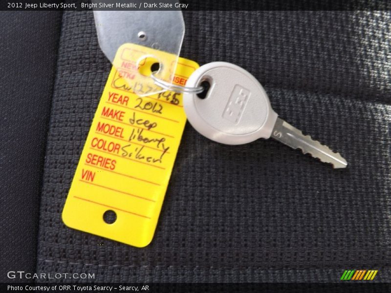 Bright Silver Metallic / Dark Slate Gray 2012 Jeep Liberty Sport