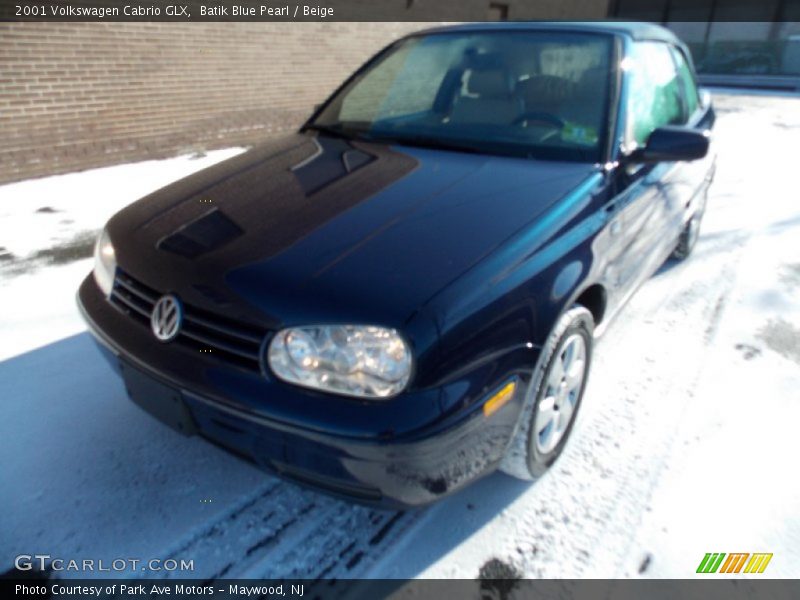Batik Blue Pearl / Beige 2001 Volkswagen Cabrio GLX
