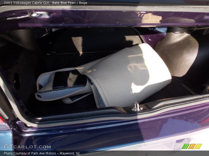 Batik Blue Pearl / Beige 2001 Volkswagen Cabrio GLX