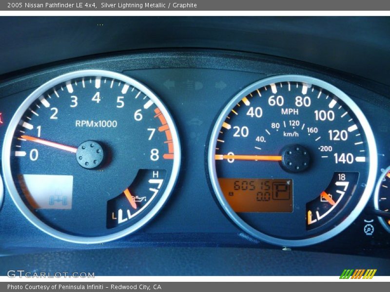 Silver Lightning Metallic / Graphite 2005 Nissan Pathfinder LE 4x4