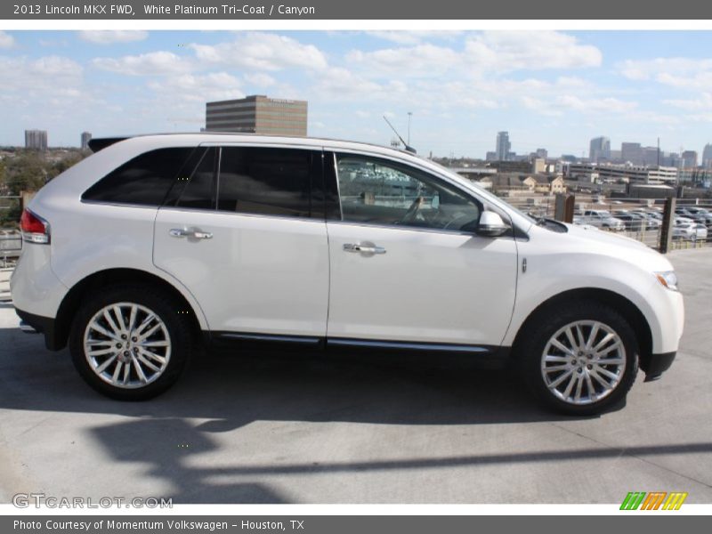 White Platinum Tri-Coat / Canyon 2013 Lincoln MKX FWD