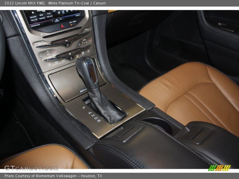 White Platinum Tri-Coat / Canyon 2013 Lincoln MKX FWD