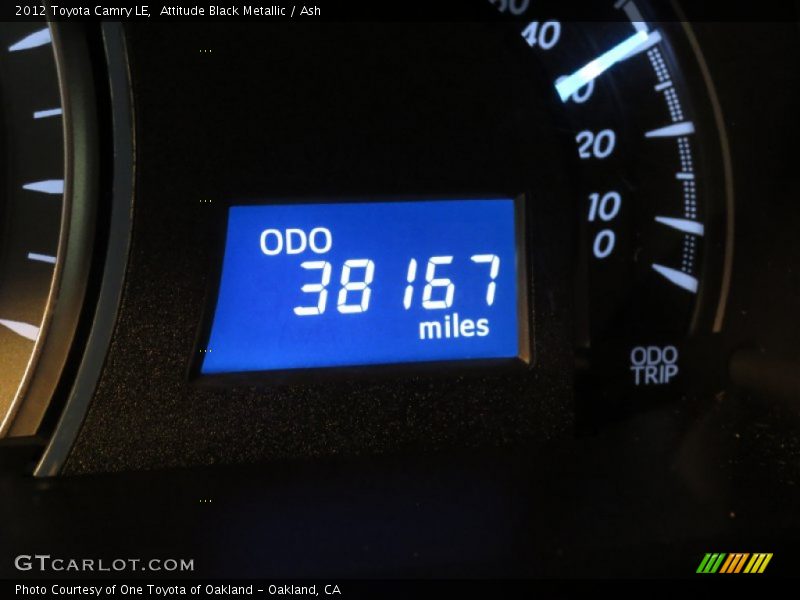 Attitude Black Metallic / Ash 2012 Toyota Camry LE