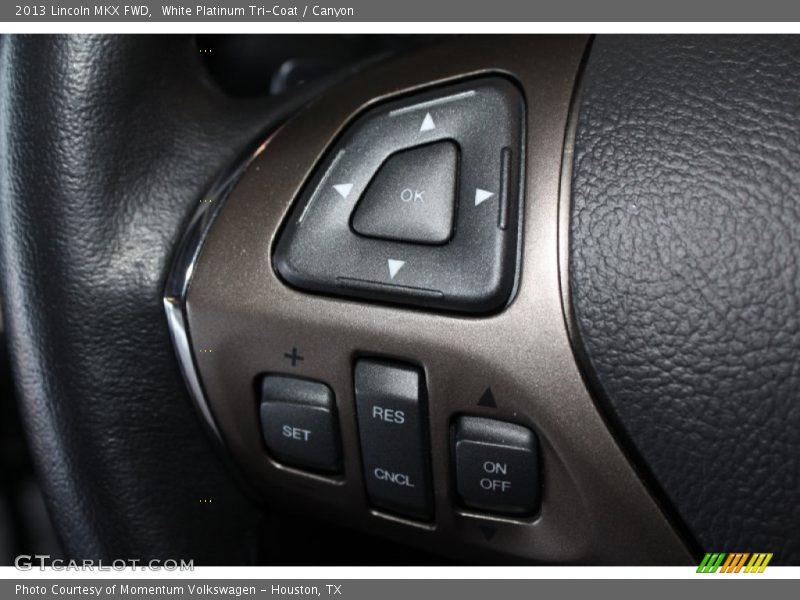 White Platinum Tri-Coat / Canyon 2013 Lincoln MKX FWD