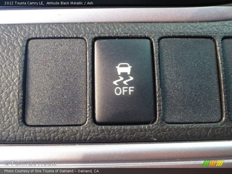 Attitude Black Metallic / Ash 2012 Toyota Camry LE