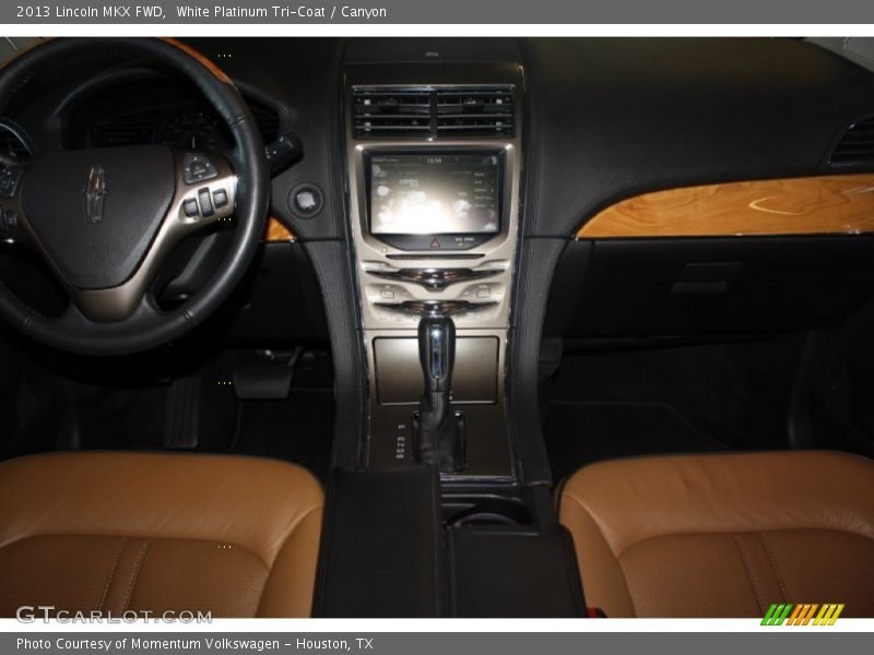 White Platinum Tri-Coat / Canyon 2013 Lincoln MKX FWD
