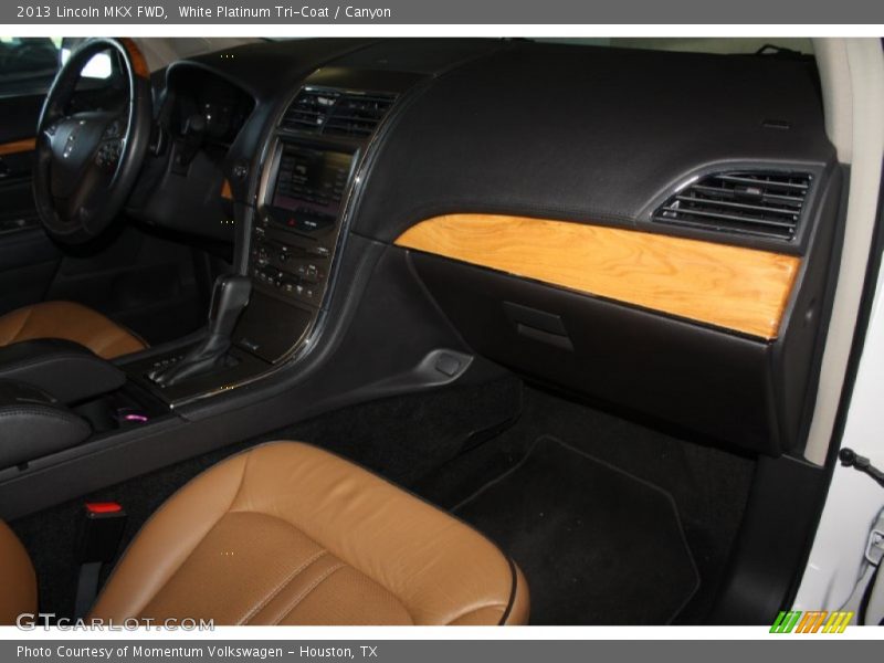 White Platinum Tri-Coat / Canyon 2013 Lincoln MKX FWD