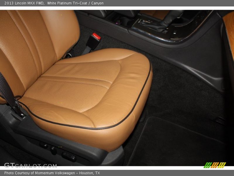 White Platinum Tri-Coat / Canyon 2013 Lincoln MKX FWD