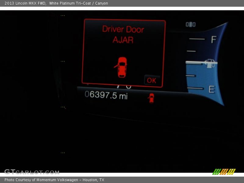 White Platinum Tri-Coat / Canyon 2013 Lincoln MKX FWD