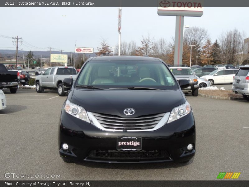 Black / Light Gray 2012 Toyota Sienna XLE AWD