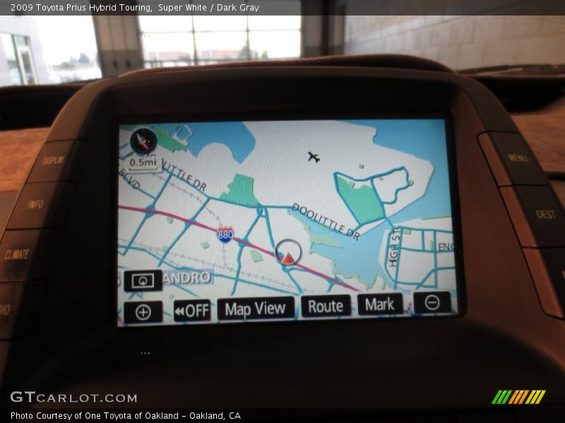 Super White / Dark Gray 2009 Toyota Prius Hybrid Touring