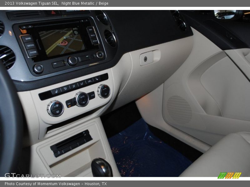 Night Blue Metallic / Beige 2013 Volkswagen Tiguan SEL