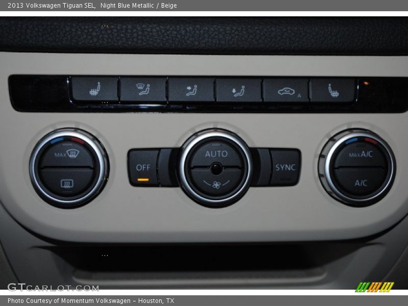 Night Blue Metallic / Beige 2013 Volkswagen Tiguan SEL