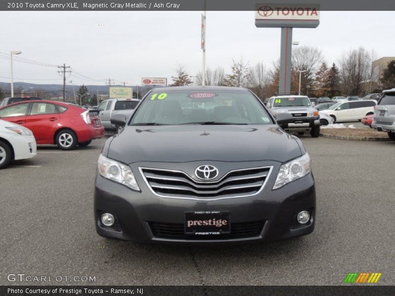 Magnetic Gray Metallic / Ash Gray 2010 Toyota Camry XLE