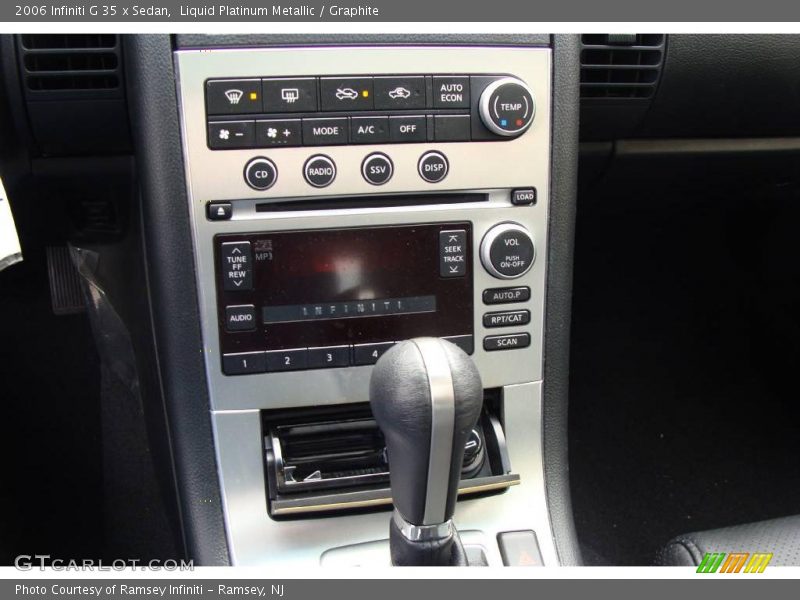 Liquid Platinum Metallic / Graphite 2006 Infiniti G 35 x Sedan