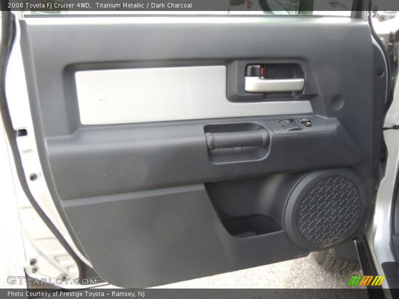 Titanium Metallic / Dark Charcoal 2008 Toyota FJ Cruiser 4WD