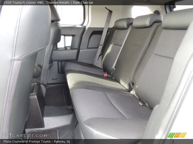 Titanium Metallic / Dark Charcoal 2008 Toyota FJ Cruiser 4WD