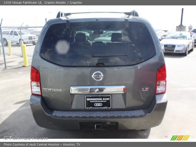 Granite Metallic / Graphite 2006 Nissan Pathfinder LE