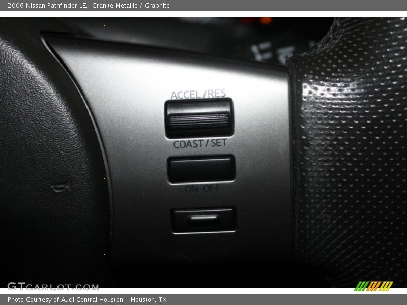 Granite Metallic / Graphite 2006 Nissan Pathfinder LE