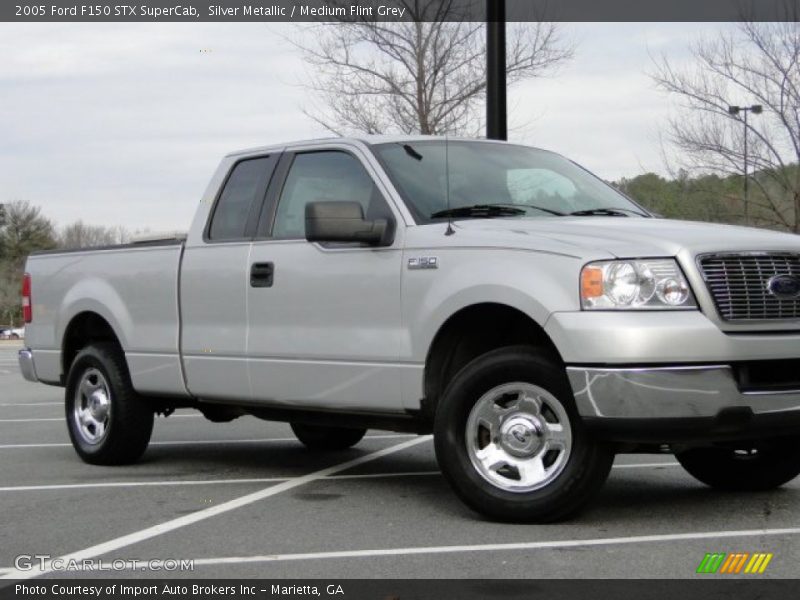 Silver Metallic / Medium Flint Grey 2005 Ford F150 STX SuperCab