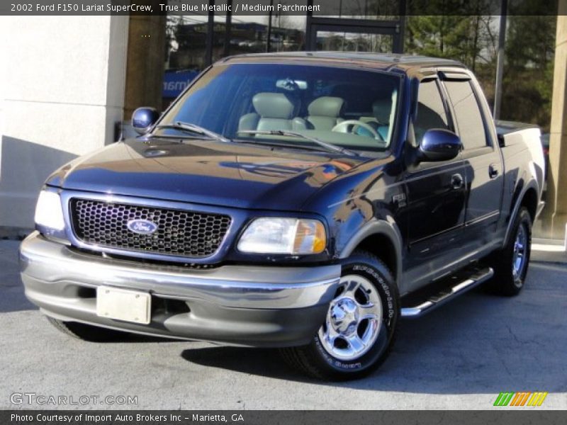 True Blue Metallic / Medium Parchment 2002 Ford F150 Lariat SuperCrew