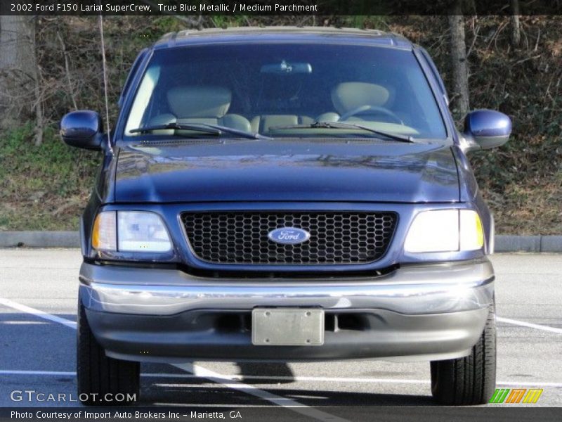 True Blue Metallic / Medium Parchment 2002 Ford F150 Lariat SuperCrew